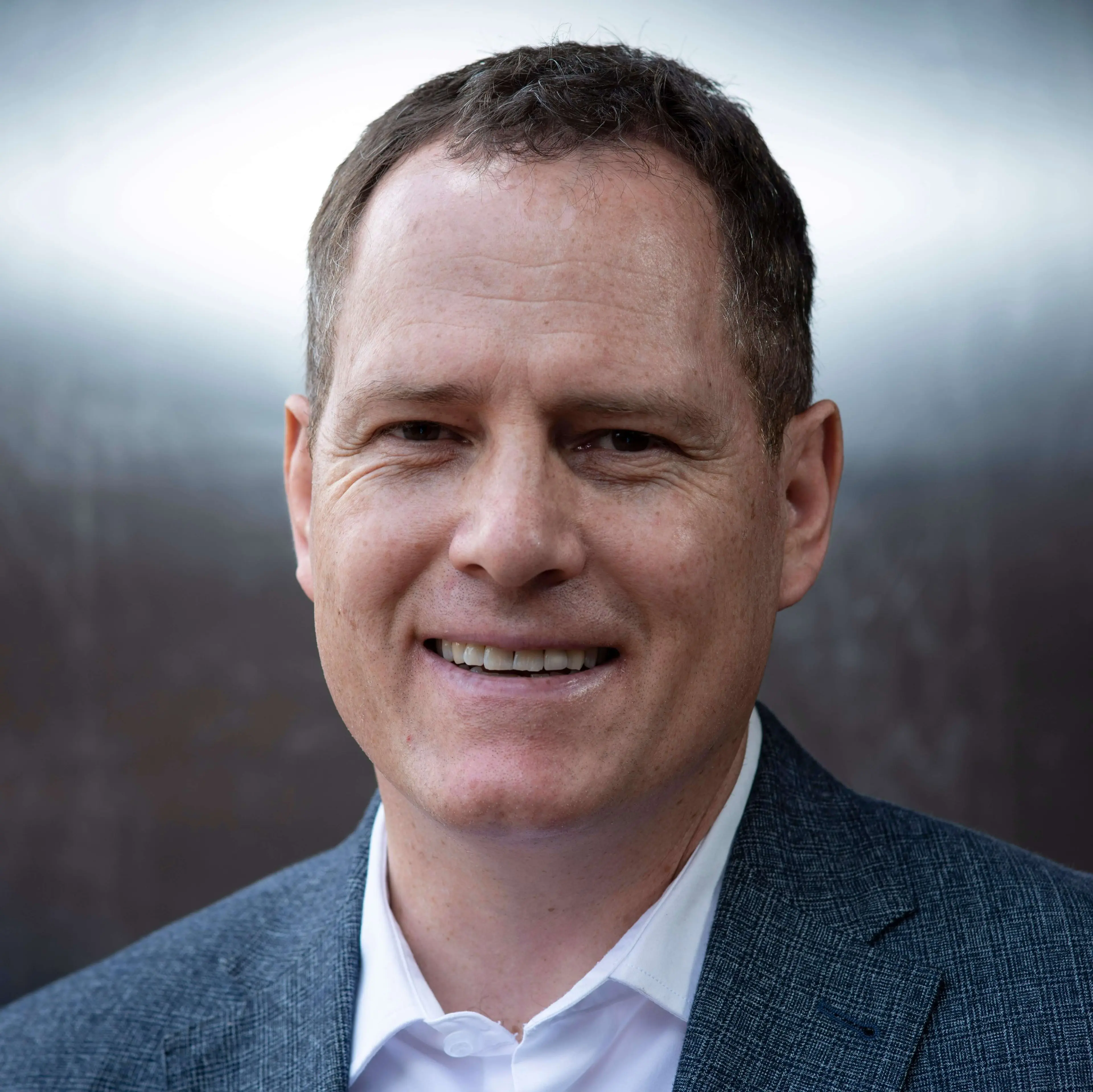 Dr. Lukas du Plessis